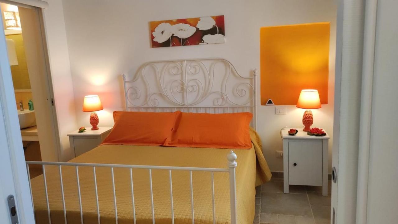 Villini Di Sant'Andreas Apartment โมโนโปลี ภายนอก รูปภาพ