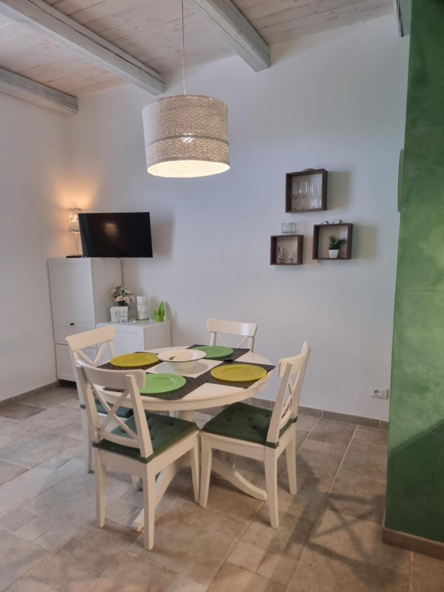 Villini Di Sant'Andreas Apartment โมโนโปลี ภายนอก รูปภาพ