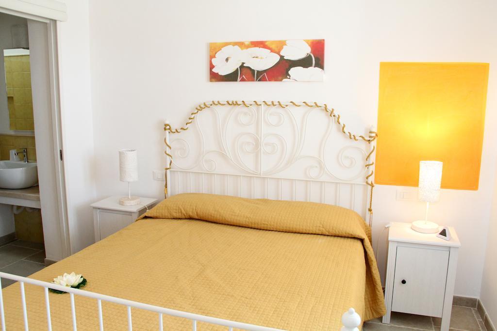 Villini Di Sant'Andreas Apartment โมโนโปลี ห้อง รูปภาพ